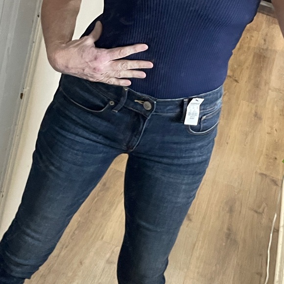 NWT EXPRESS Women's Dark Blue Denim Jeans in size 4 R - Picture 4 of 8